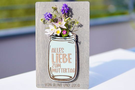 Un mini florero como tarjeta de madera para el Día de la Madre - Mr Beam Tutorial